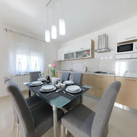 Luxury Apartment Petra With Private Pool Zadar Exterior photo