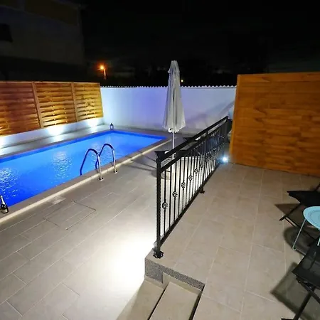 Luxury Apartment Petra With Private Pool Zadar Exterior photo