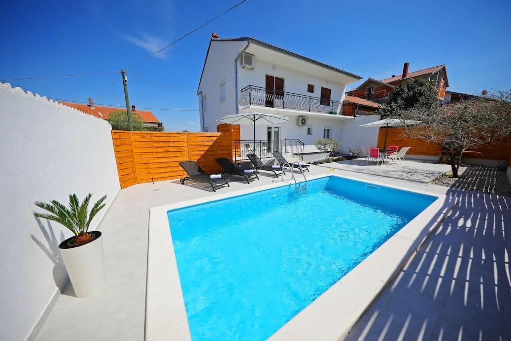 Luxury Petra With Private Pool Apartment
