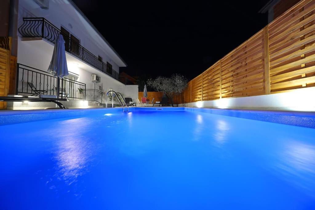 Luxury Petra With Private Pool Apartment Zadar